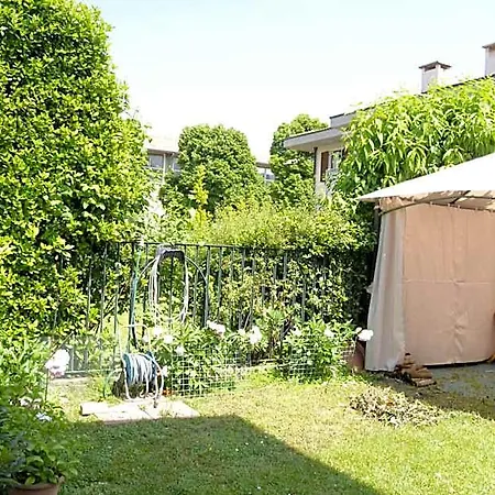 Il Sole E La Luna In Garda Bed & Breakfast